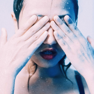 纲手❌❌❌裸体拔萝卜网页版
